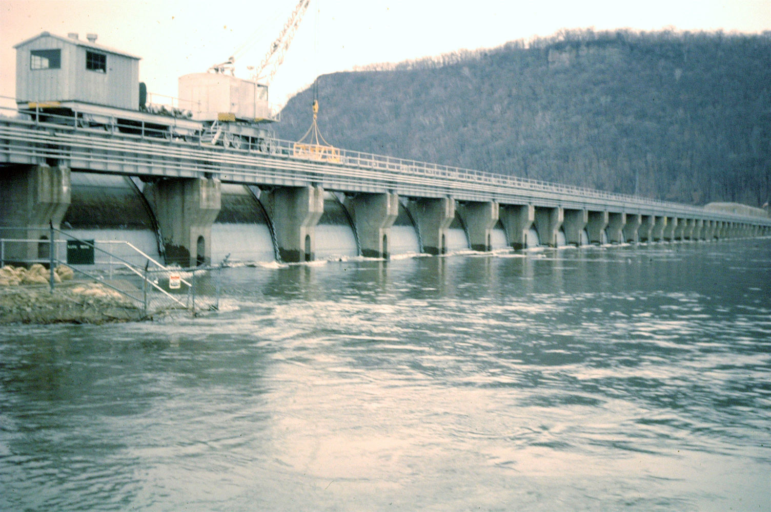 From Tribune files: Photos from the Great Flood of 1965